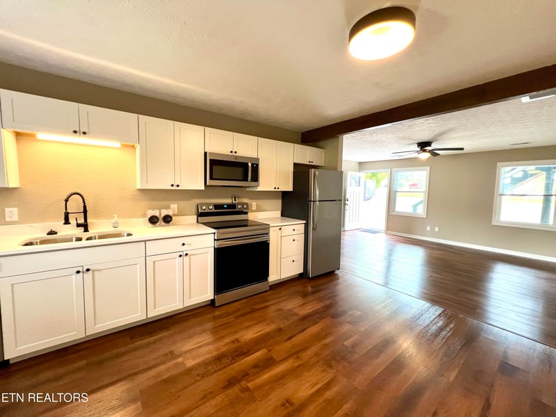 3771 Wears Valley Rd #6, Sevierville, TN 37862