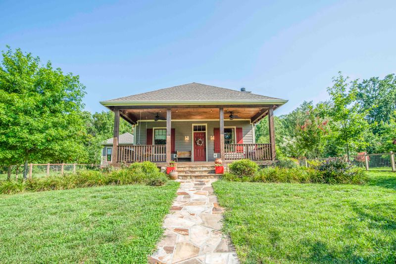 378 Ellis Rd, Kingston, TN 37763