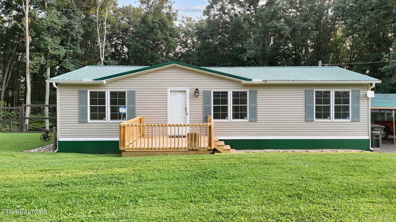 379 Clint Williams Rd, Rutledge, TN 37861