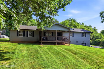 379 Wells Rd, Powell, TN 37849