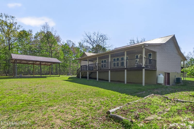 3790 Cumberland Lakes Dr, Monterey, TN 38574