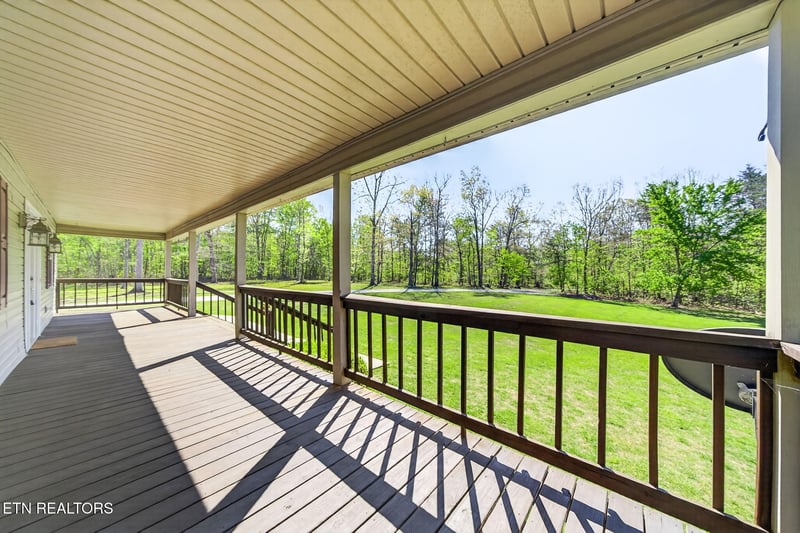 3790 Cumberland Lakes Dr, Monterey, TN 38574