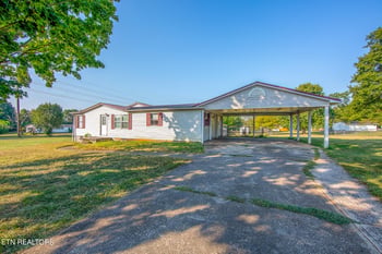 380 Meadowood Dr, Talbott, TN 37877