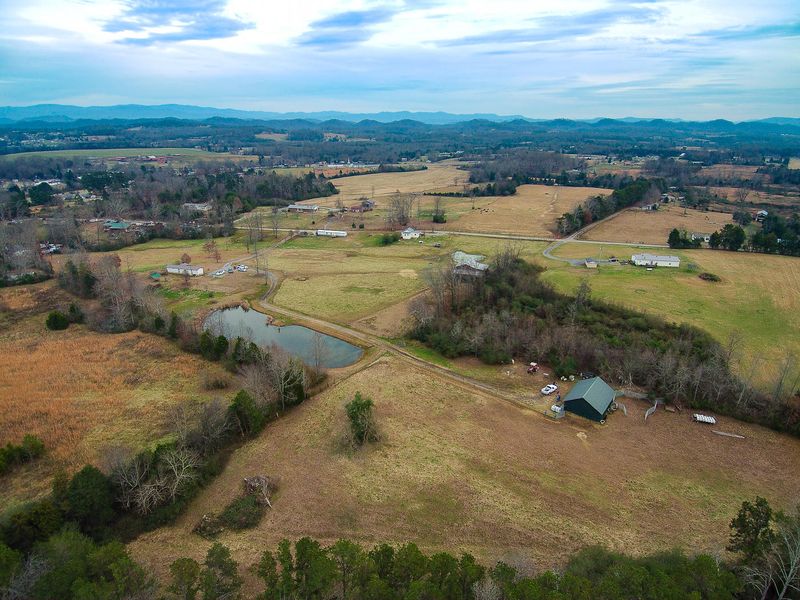 380 Ridge Rd, Madisonville, TN 37354