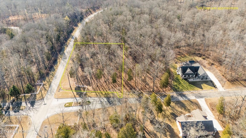 380 Walking Horse Tr, Rockwood, TN 37854