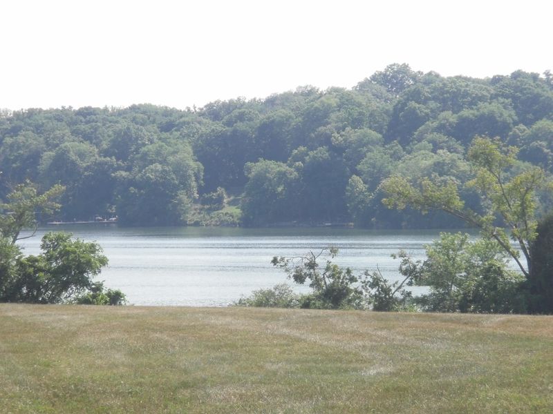 3803 Jackson Bend Dr, Louisville, TN 37777
