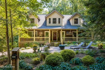3803 Westwood Dr, Sevierville, TN 37862