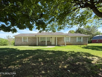 3805 Hickory Valley Rd, Maynardville, TN 37807