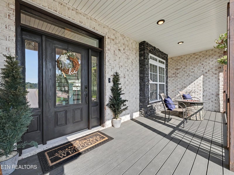3806 Admirality Ln, Knoxville, TN 37920