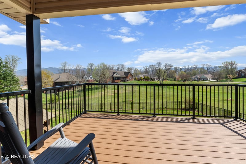 3806 Crescent Ridge Ct, Maryville, TN 37804