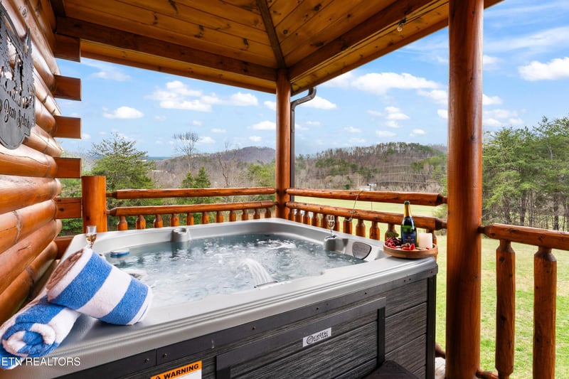 3809 Twilight Way, Pigeon Forge, TN 37863