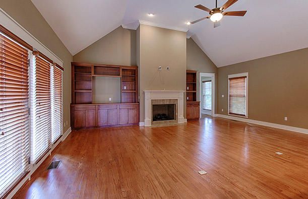 381 Wildcat Run Dr, Loudon, TN 37774