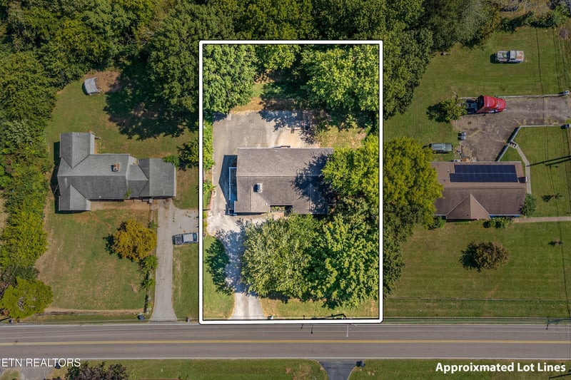3810 Buffat Mill Rd, Knoxville, TN 37914