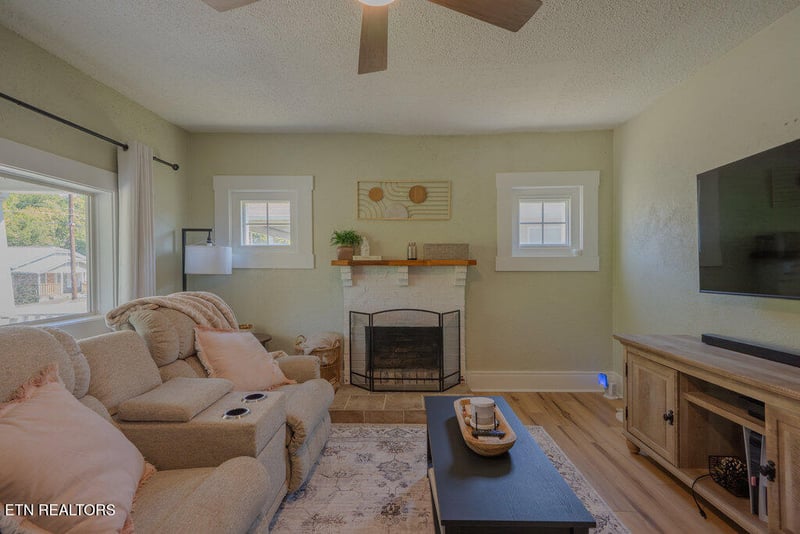 3810 Catalpa Ave, Knoxville, TN 37914