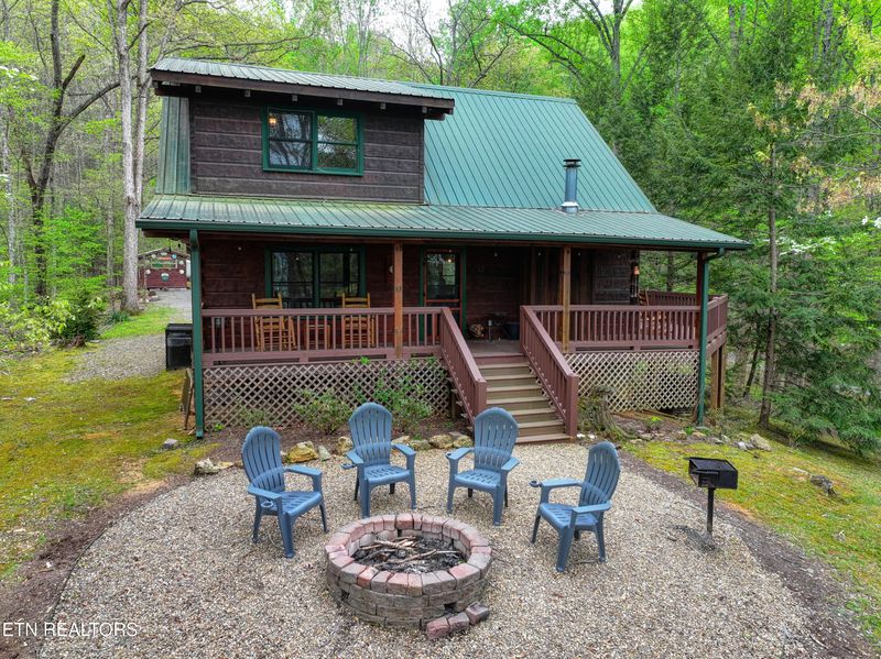 3815 Abbott Rd, Sevierville, TN 37862