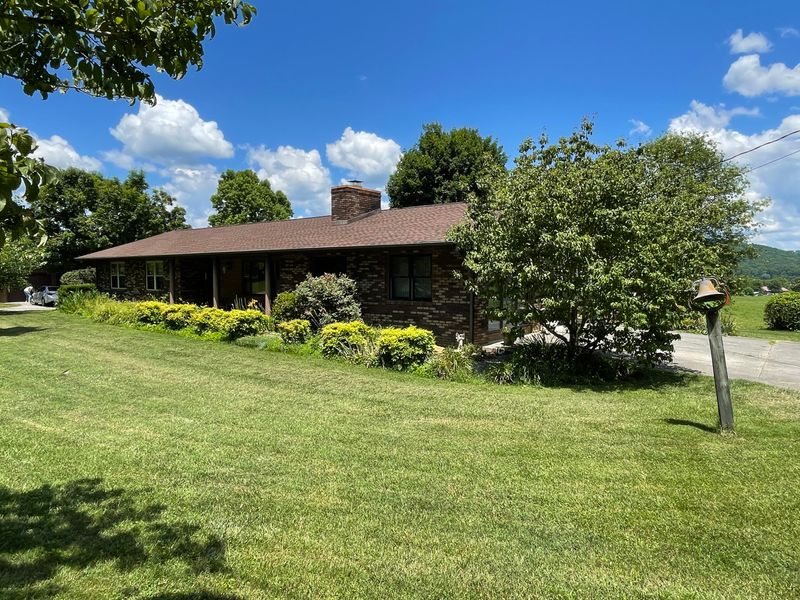3816 Abbott Rd, Sevierville, TN 37862