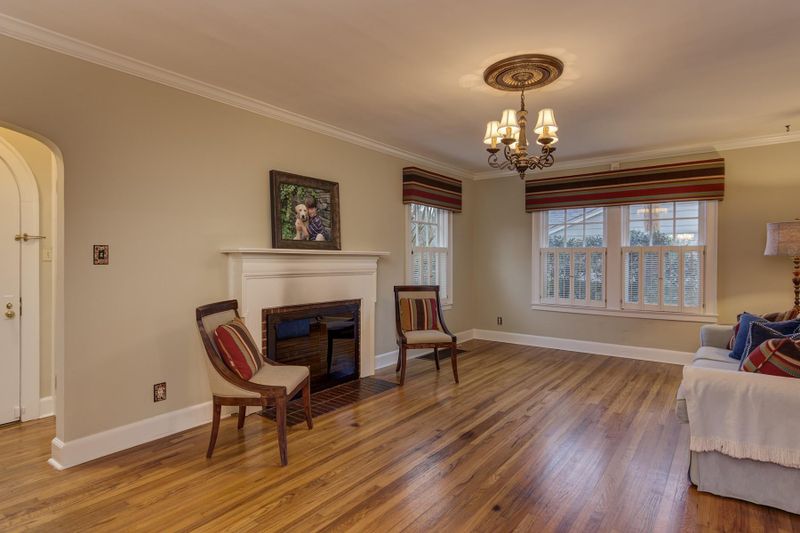 3816 Keowee Ave, Knoxville, TN 37919