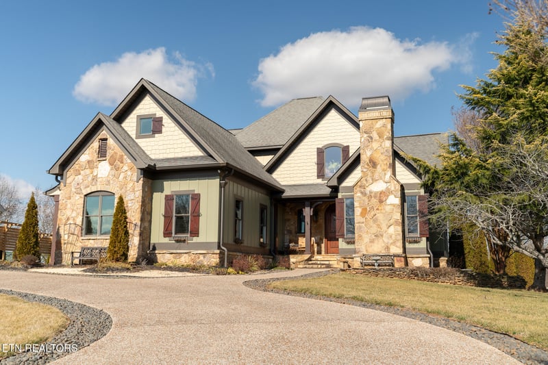 3816 Mary Frances Dr, Maryville, TN 37804