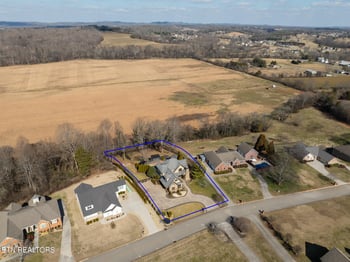 3816 Mary Frances Dr, Maryville, TN 37804