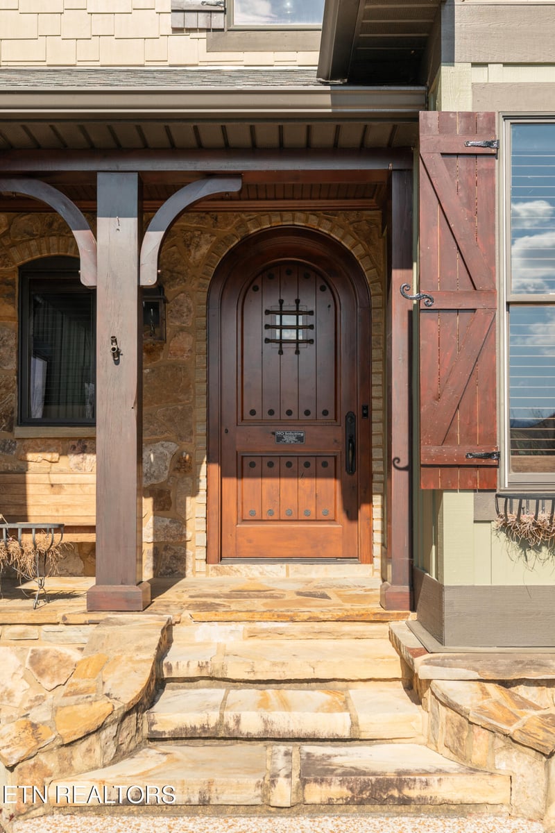 3816 Mary Frances Dr, Maryville, TN 37804