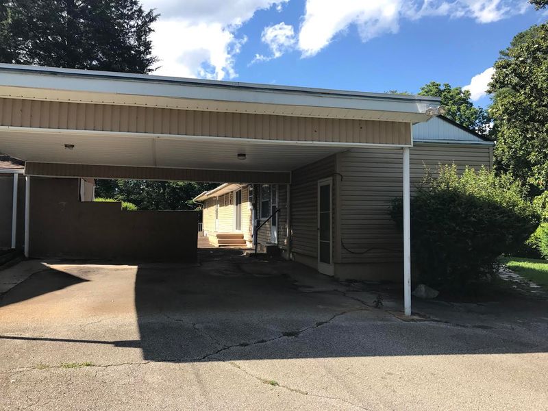 3819 Riverview Dr, Knoxville, TN 37914