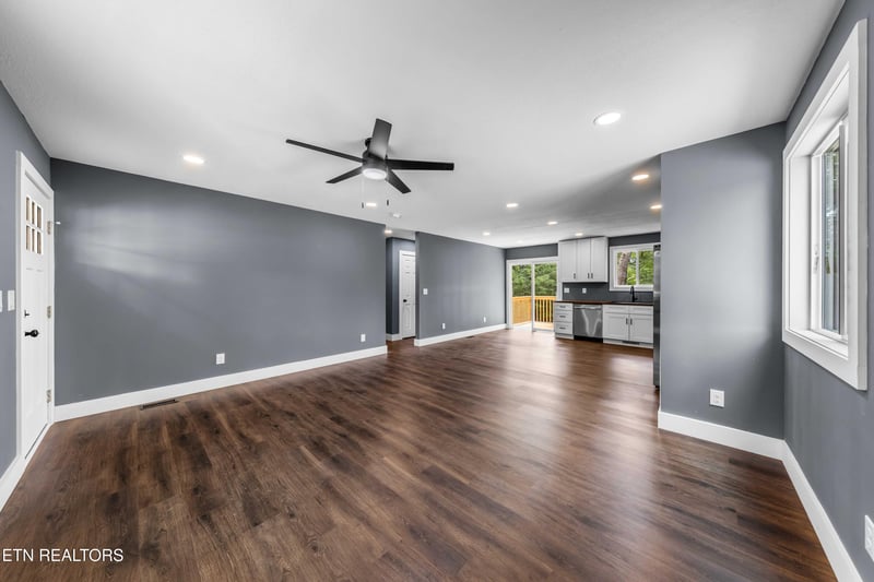 382 Davenport Rd, Lafollette, TN 37766