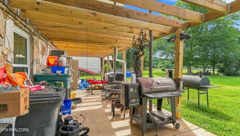 382 Edgelake Dr, Kingston, TN 37763