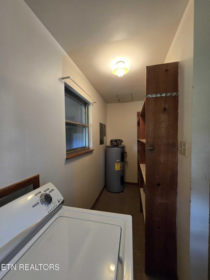 382 Meadow Branch Rd, Bean Station, TN 37708