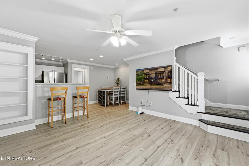 3825 Cherokee Woods Blg 1 Unit 203 Way, Knoxville, TN 37920