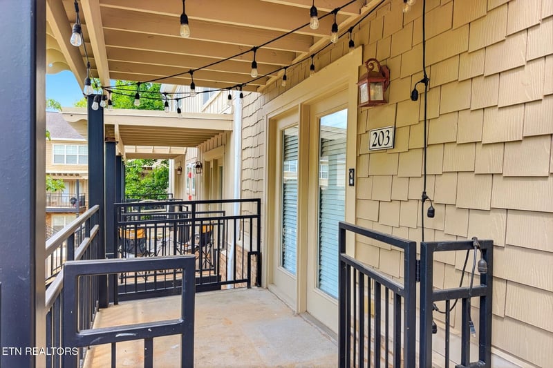3825 Cherokee Woods Blg 1 Unit 203 Way, Knoxville, TN 37920