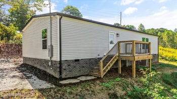 3827 Demory Rd, Lafollette, TN 37766