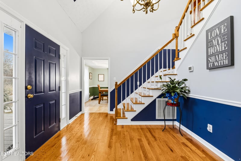 3827 Quarry Rd, Louisville, TN 37777