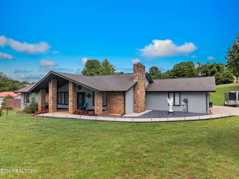 383 Cate Byrd Rd, Kodak, TN 37764