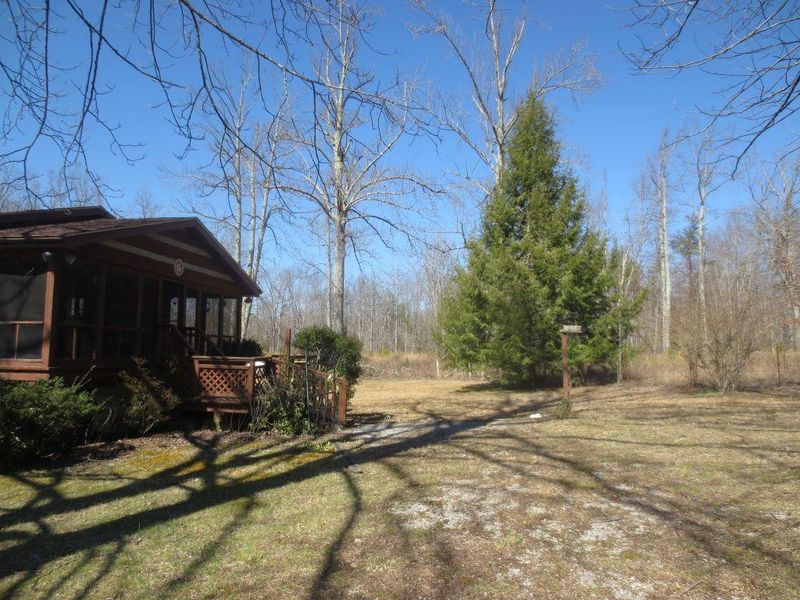 383 Green Meadow Rd, Sparta, TN 38583