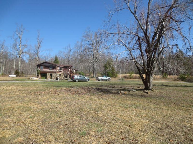 383 Green Meadow Rd, Sparta, TN 38583