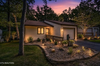 383 Lake Catherine Ct, Crossville, TN 38558