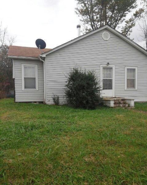 3831 Katy Hollar Rd, Sevierville, TN 37862