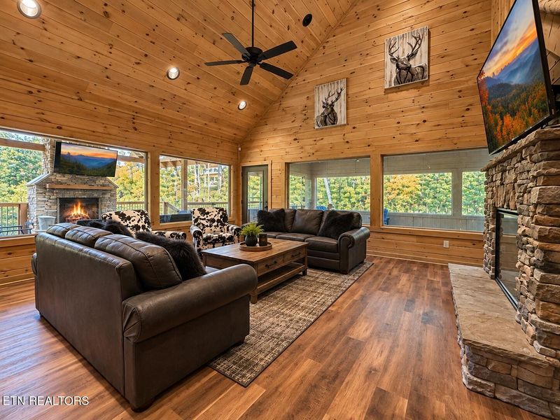 3831 Revetta Cir, Sevierville, TN 37862