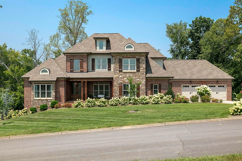 3835 Jackson Bend Dr, Louisville, TN 37777