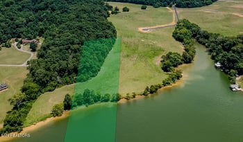3843 Gravelly Hills Rd, Louisville, TN 37777
