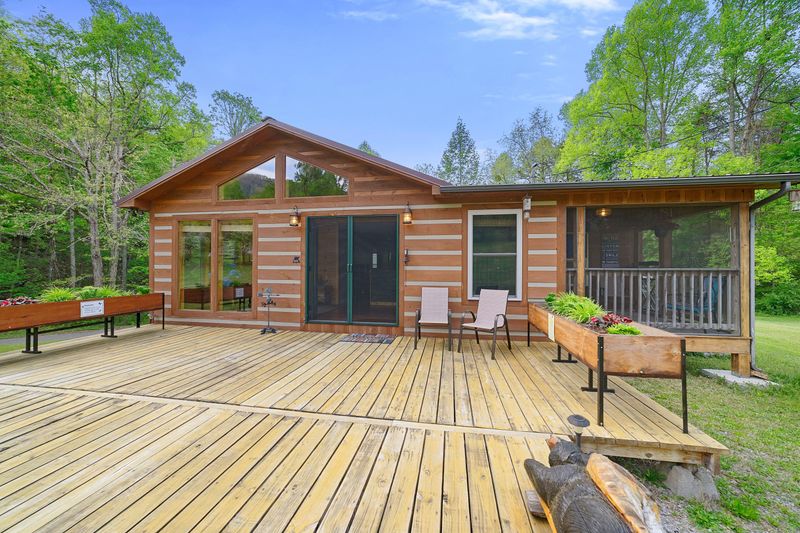 3843 Hurst Hollow Rd, Sevierville, TN 37876