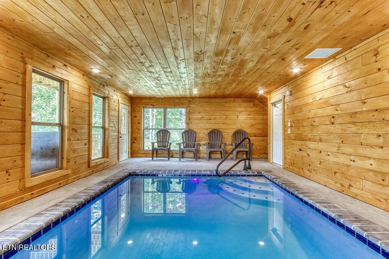 3846 Katelyns Ln, Sevierville, TN 37876