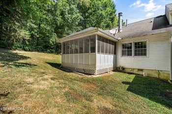 3847 Tambark Dr, Knoxville, TN 37917