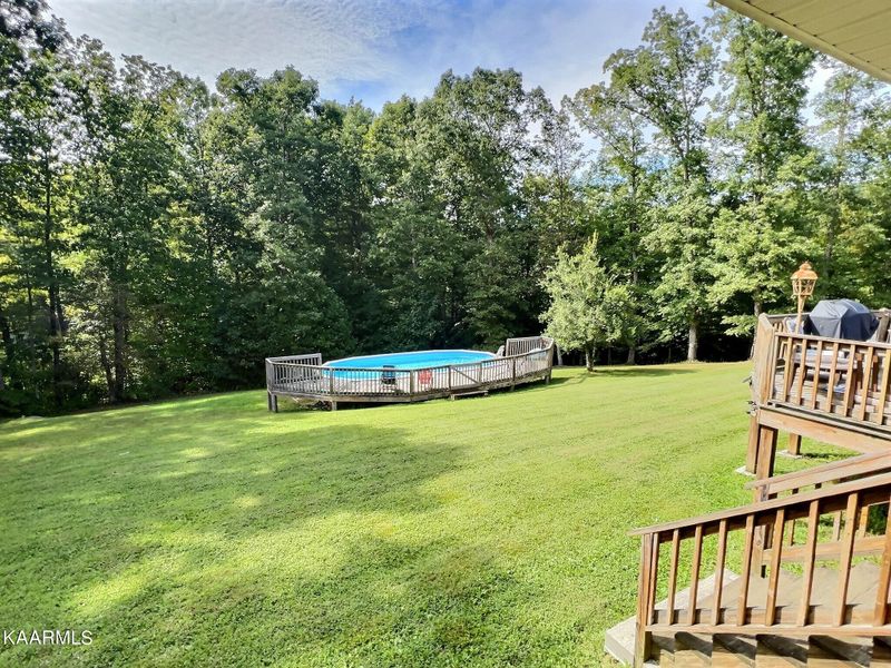 385 Eli Ln, Oneida, TN 37841