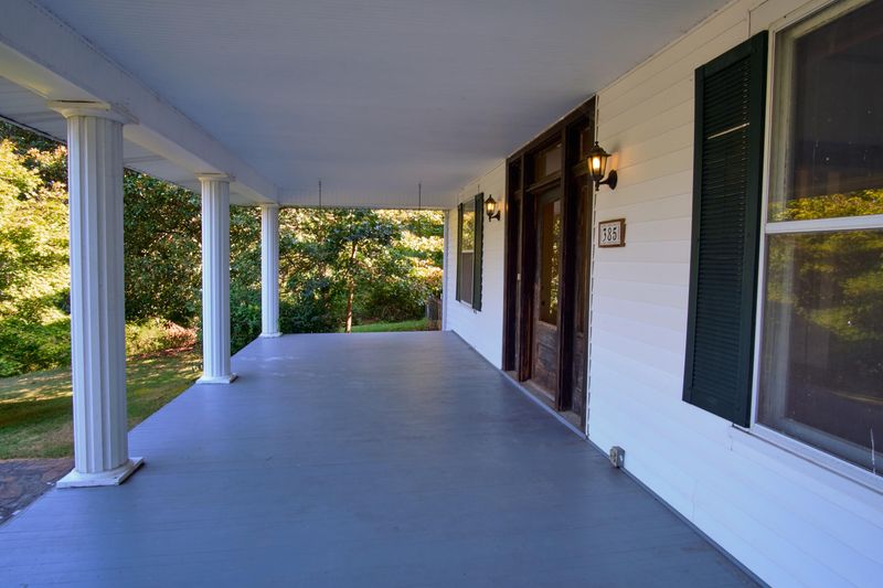 385 Emory River Rd, Harriman, TN 37748