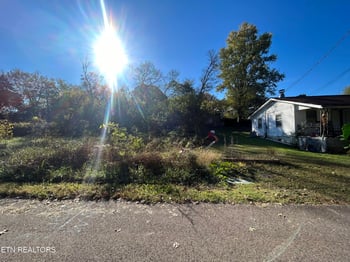 3856 Cluster St, Knoxville, TN 37914