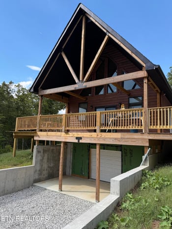 386 Higby Pvt Rd, Robbins, TN 37852