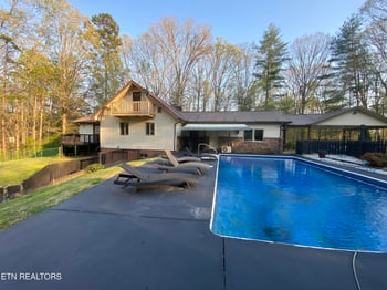 386 New Midway Rd, Kingston, TN 37763