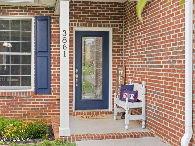 3861 Valentine Rd, Maryville, TN 37804