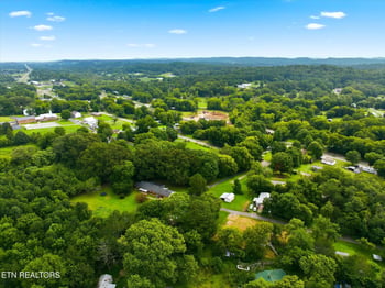 3864 Highway 11 S, Riceville, TN 37370